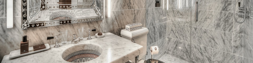 Glenmere Mansion Farrand Suite marble bathroom