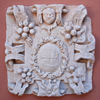 Cortile decorative wall element, bas relief emblem